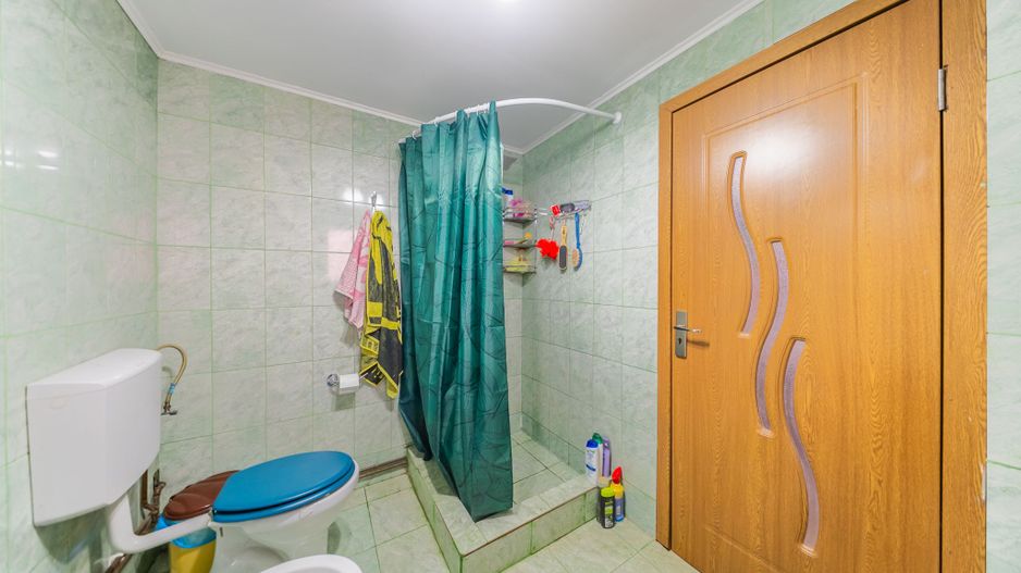 Casă individuală de închiriat, zonă centrală pentru firme - Poză 12