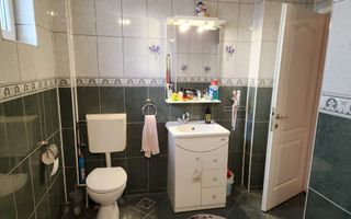 Casa cu patru camere in zona Chizid - Poză 19