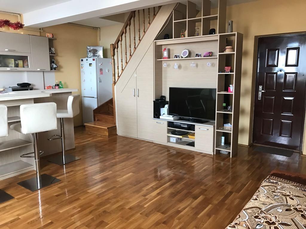 Ag EUROPA vinde ap. FINISAT cu 3 camere la etajul 4 zona CENTRALA. - Poză 1