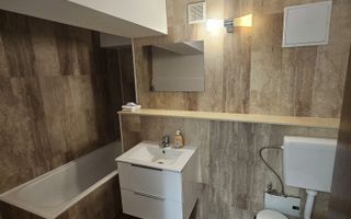 Apartament 3 camere  - Bd.Decebal-90 mp, bloc din 1988 - Poză 4
