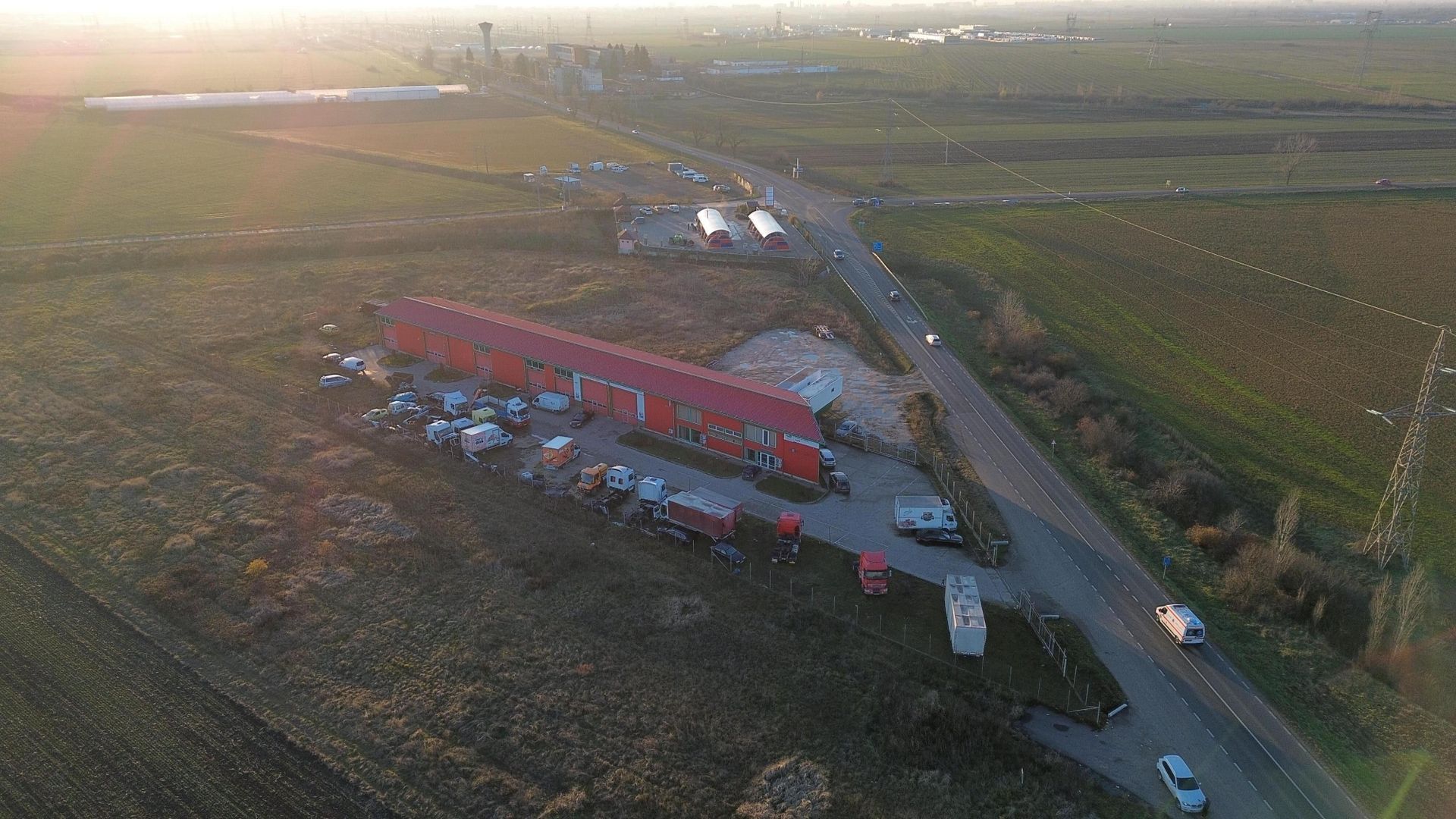 Hala atelier mecanic Horia Arad – Acces Direct la DJ709 - Poză 3