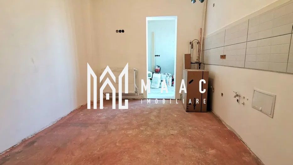 Apartament 3 camere | Decomandat | Zona Vasile Aaron - Poză 1