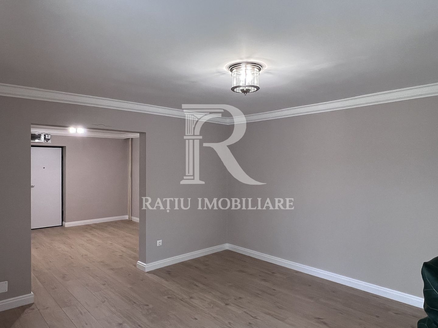 Apartament cu 2 camere Premium | Complet renovat | Decebal | Oradea - Poză 3