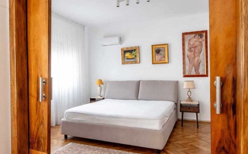 Apartament superb 4 camere. Piața Romană, 100 mp, vedere parc - Poză 5