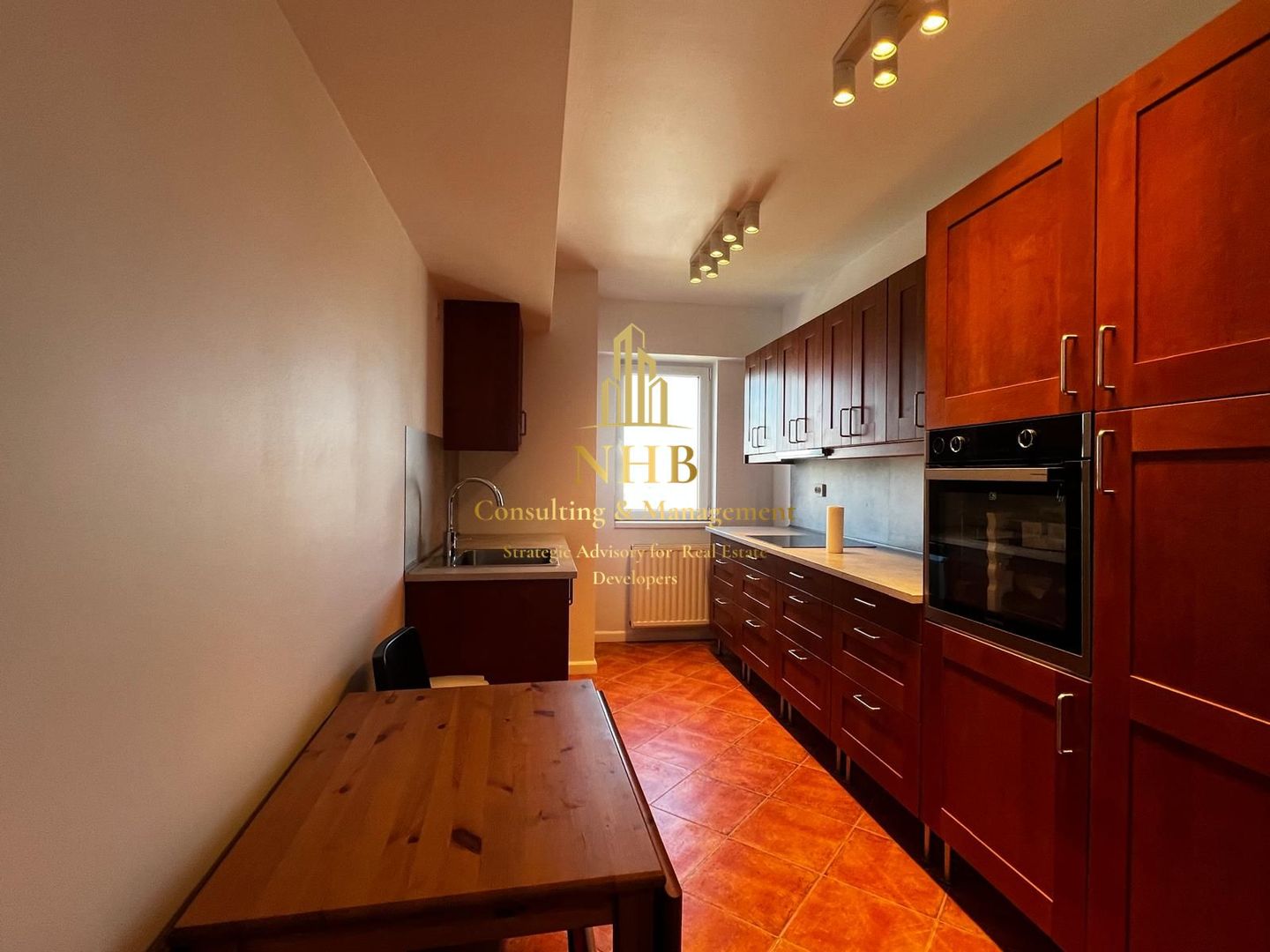 Apartament 4 Camere Birouri | Piata Alba Iulia | Centrala | Parcare - Poză 8