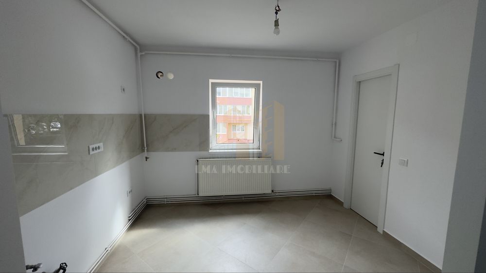 Apartament 2 camere decomandat Tractorul Brasov - Poză 6