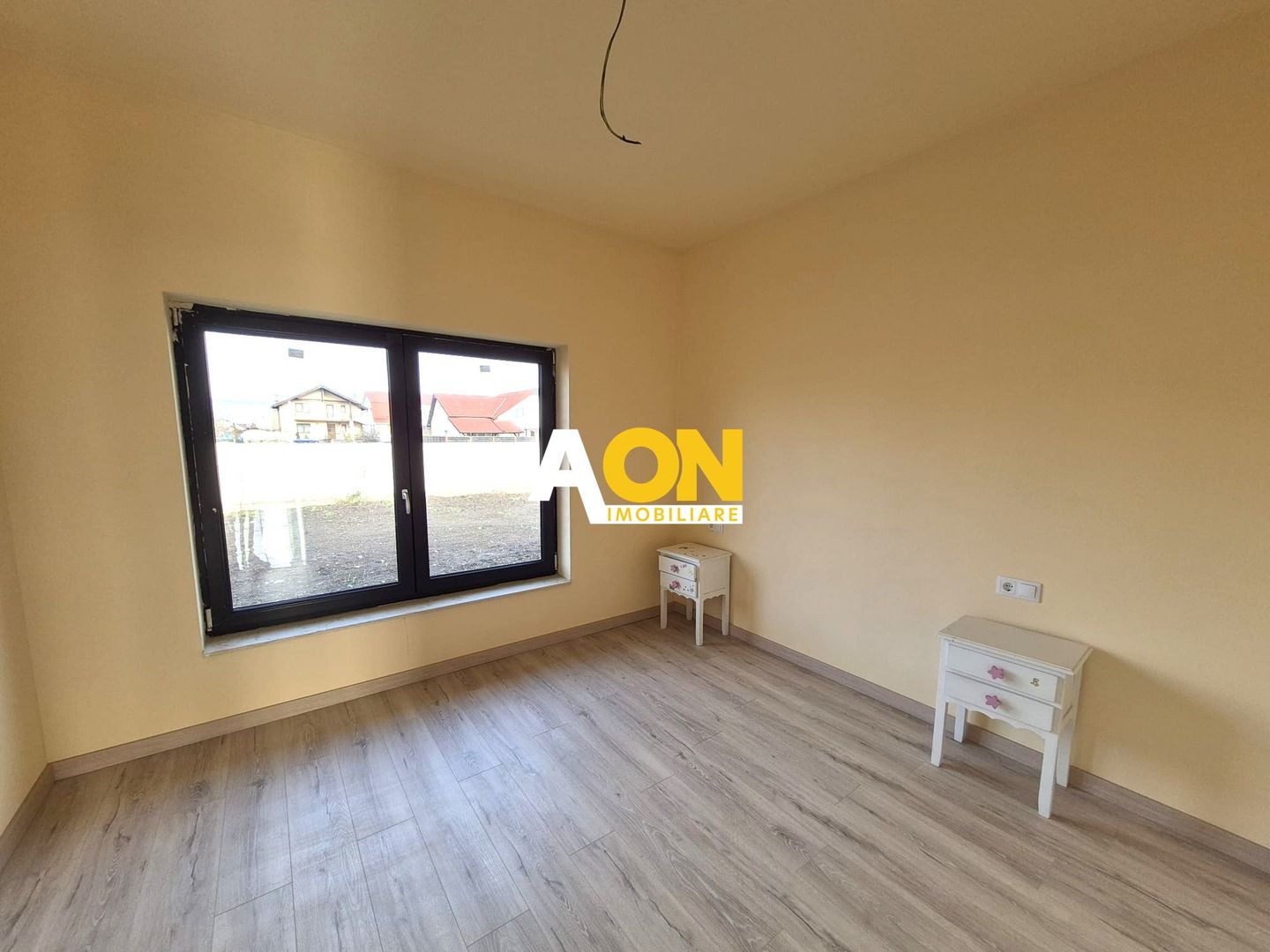 Casa 4 Camere, Teren 1000 mp, Zona Micesti, Toate Utilitatile - Poză 9