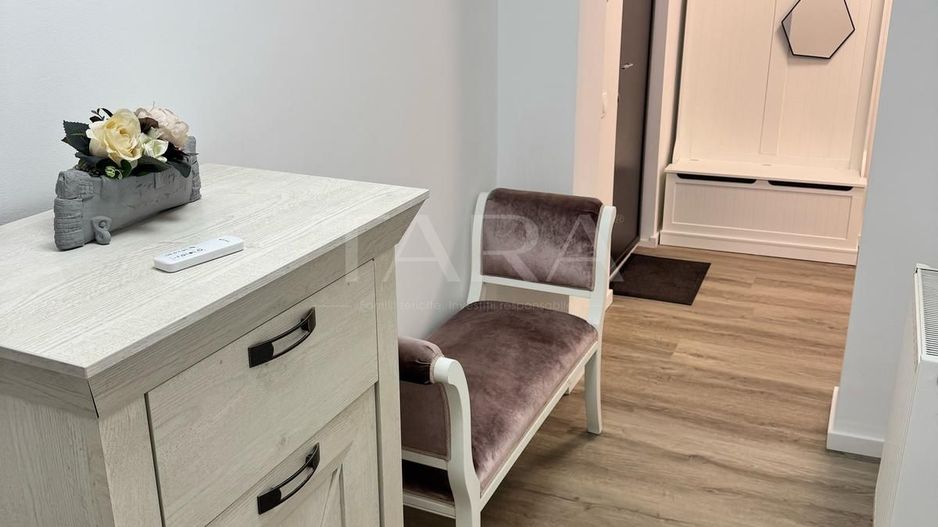 Apartament Elegant, 2 Camere, Parcare, în Vila Exclusivistă, Zorilor. - Poză 5