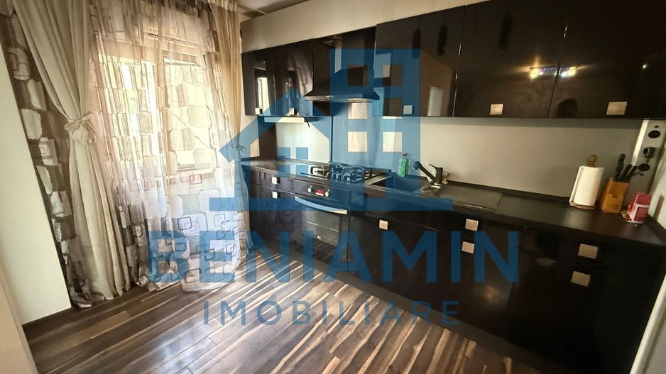 4 Camere Etaj 2 George Enescu Foarte spatios Liber 96mp An 1984 - Poză 7