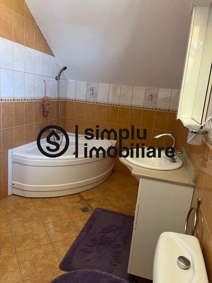 Vila S+P+1+M Lapus, str Paunitei - Poză 78