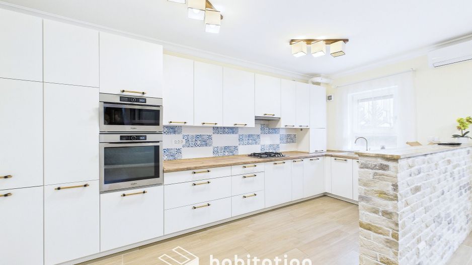 Apartament spațios cu curte și garaj – confortul unei case moderne - Poză 7