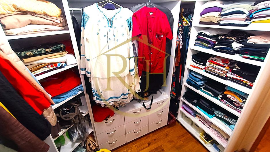 Vand vila  5 camere construita cu materiale premium in Giroc, pret 185000 euro - Poză 9