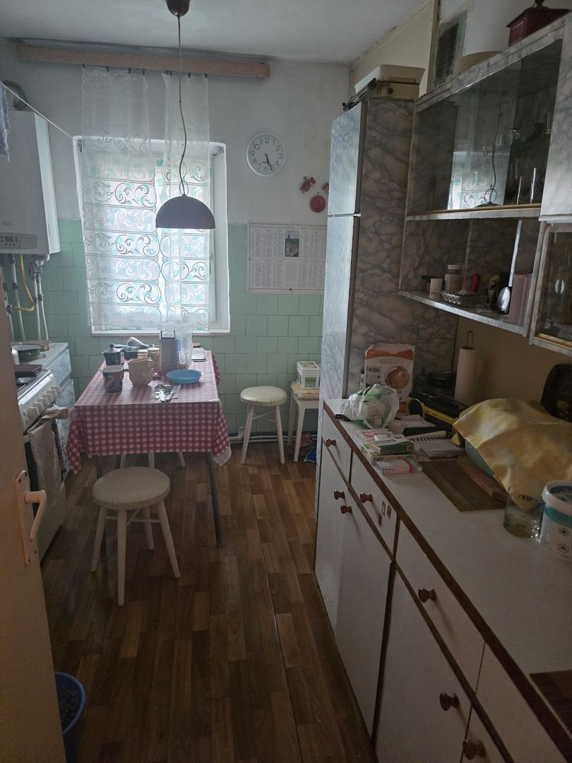 BRASADAS vinde ap 3 cam Micro 16 Etaj 2 din 4. - Poză 2