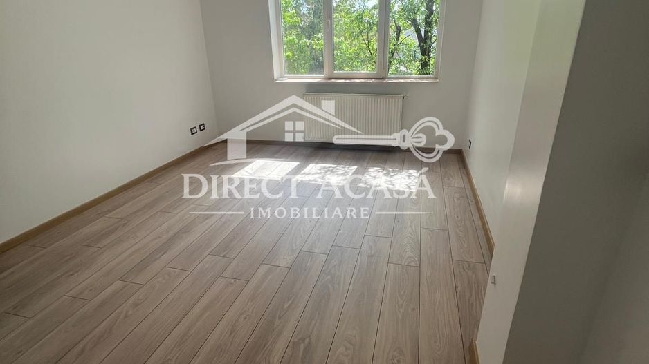 Spațiu birou 2 camere, ultracentral, renovat complet, luminos - Poză 3