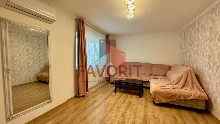 Aoartament 3 camere | Zona Lipovei - Poză 1