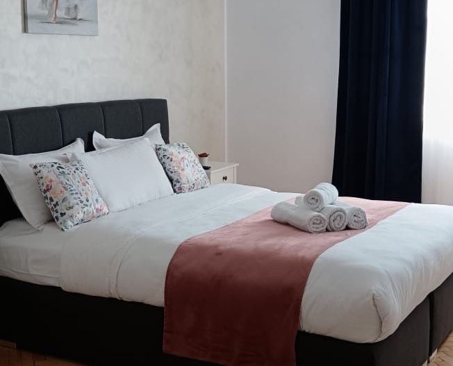 Apartament de închiriat, zonă centrală - Poză 4