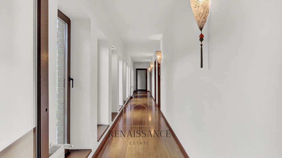 Timisoara Plopi Casa pe Parter cu Piscina | 8 Dormitoare 5 Bai | 3340m - Poză 17