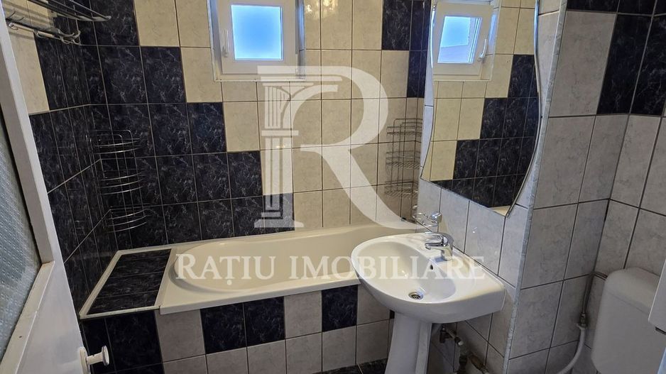 Apartament cu 4 camere | Decebal | Oradea - Poză 3