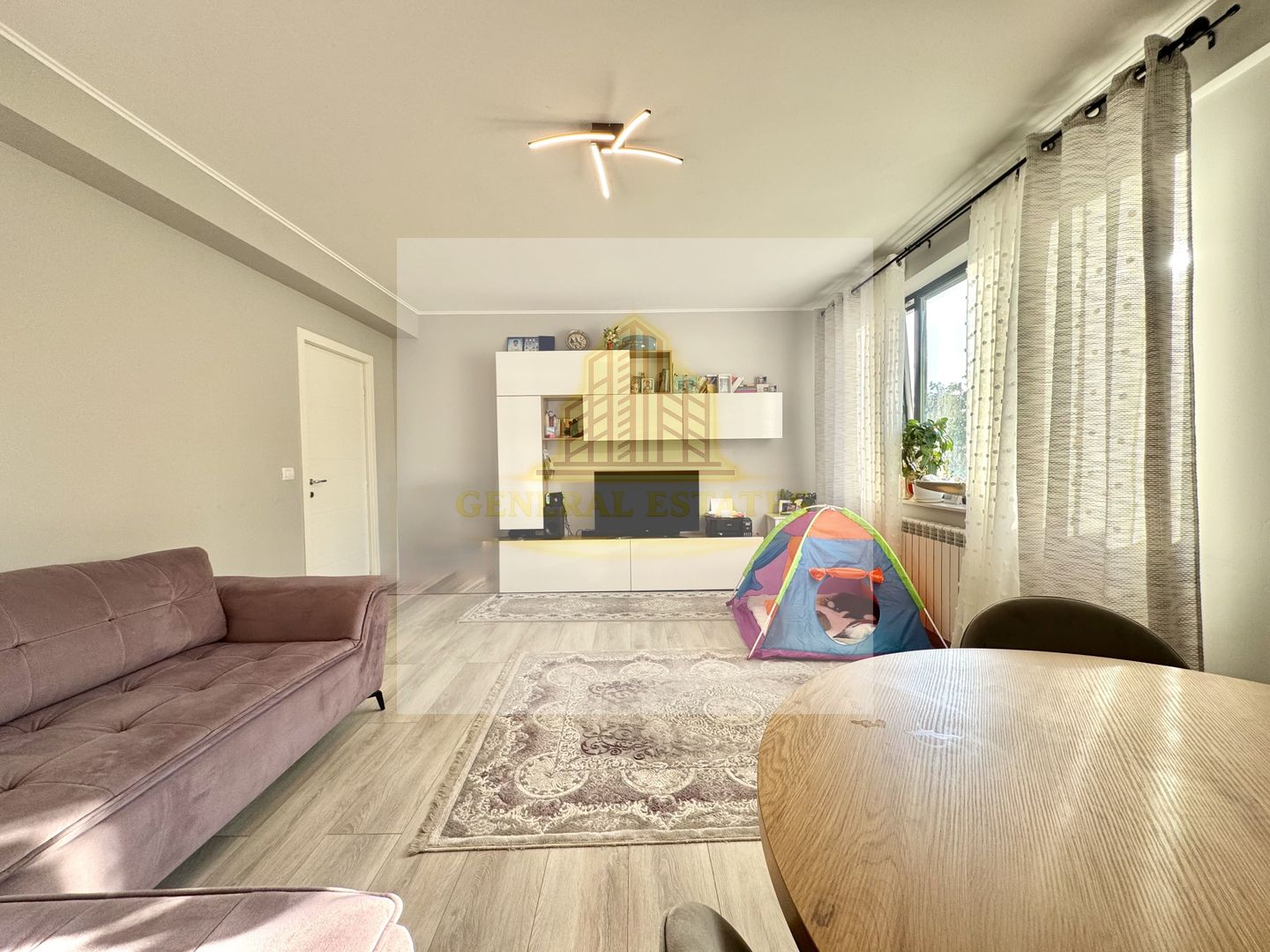 Vânzare apartament cu 2 camere - 68 m.p. Mutare imediată în Tătărași - Poză 4