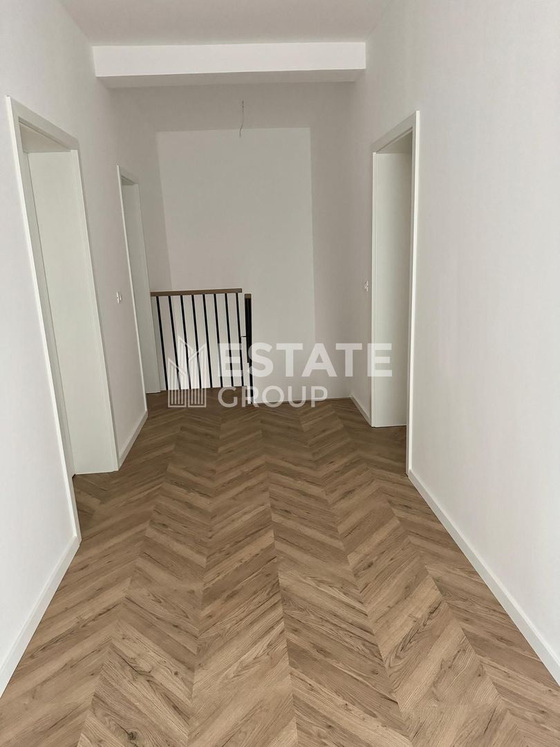 Duplex modern cu 5 camere in Dumbravita - Poză 4