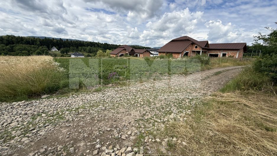 Teren intravilan | Horodnic de Sus | 1.920 mp - Poză 4