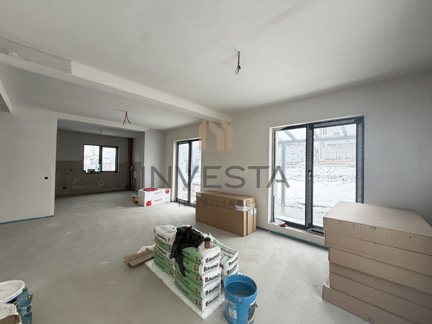 Casa noua in Chinteni, 700 mp teren- zona strazii Caragiale - Poză 1