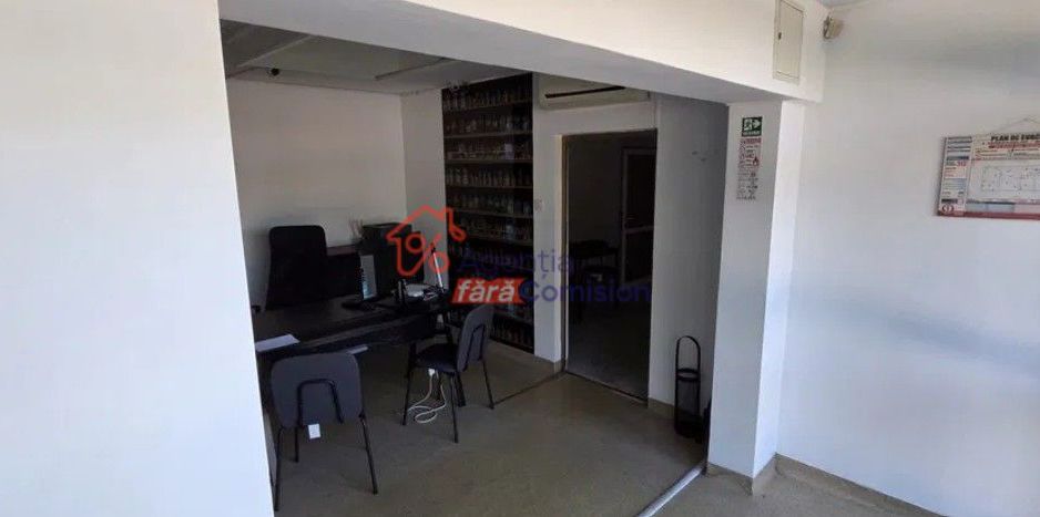 Spatiu Comercial, Podu Ros, 51mp, 750euro - Poză 1