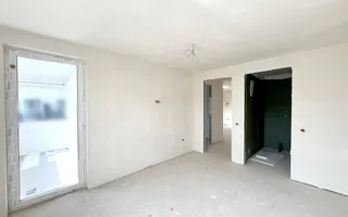 Apartament cu 3/4 camere/87mp/3 minute de statii autobuz. - Poză 14