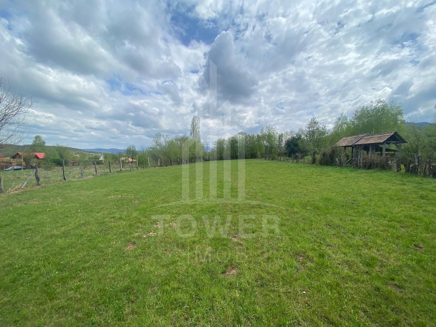 Teren 1200 mp în Tocilele de Sus – priveliște panoramică, utilități la stradă - Poză 6