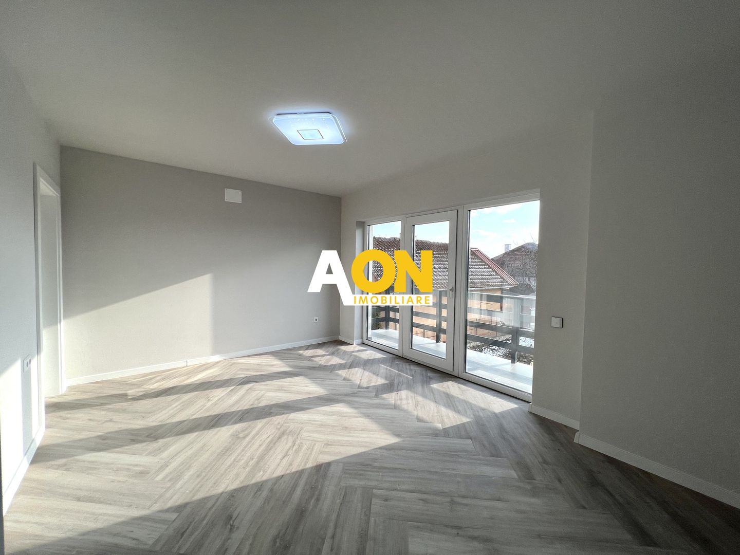 Casa moderna cu finisaje de calitate, 4 camere, 3 bai, 132 MP utili - Poză 17