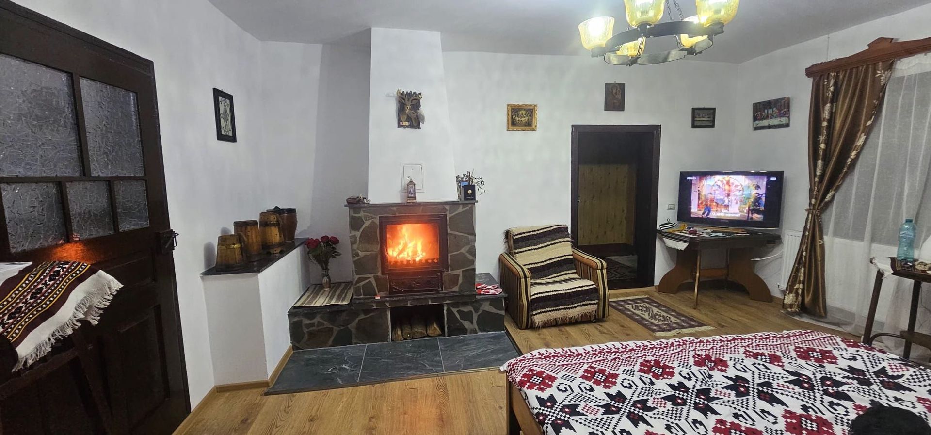 Cazare in Bucovina, Gura Humorului, 400 lei/noapte/toata casa - Poză 3