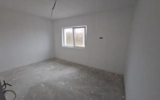 Duplex cu 3 domitoare si bucatarie inchisa, Mosnita Noua - Poză 2