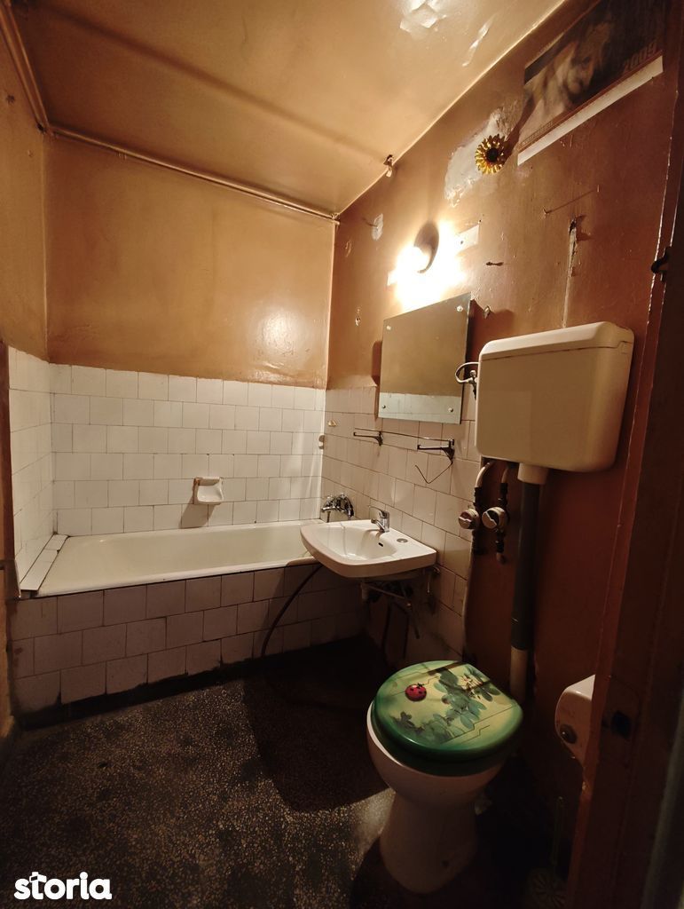 Vanzare apartament spatios 2 camere in  Titan -Ciucea, pret negociabil - Poză 4