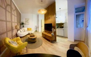 Vand apartament 2 camere, Centru,  finisaje de lux - Poză 2