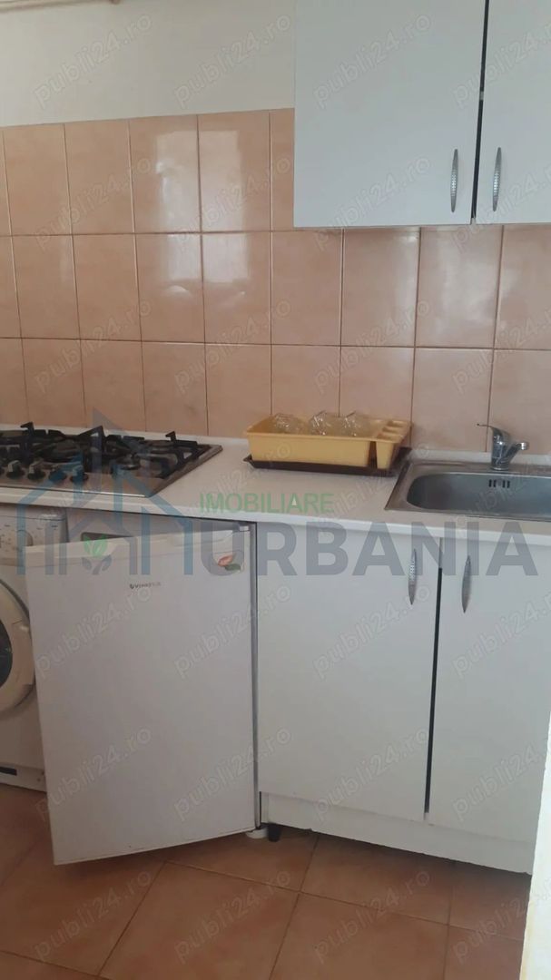 # închiriez garsonieră Galata - Poză 2