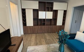 Apartament 2 camere, renovat si amenajat modern, metrou P-ța Unirii la 10 min. - Poză 20