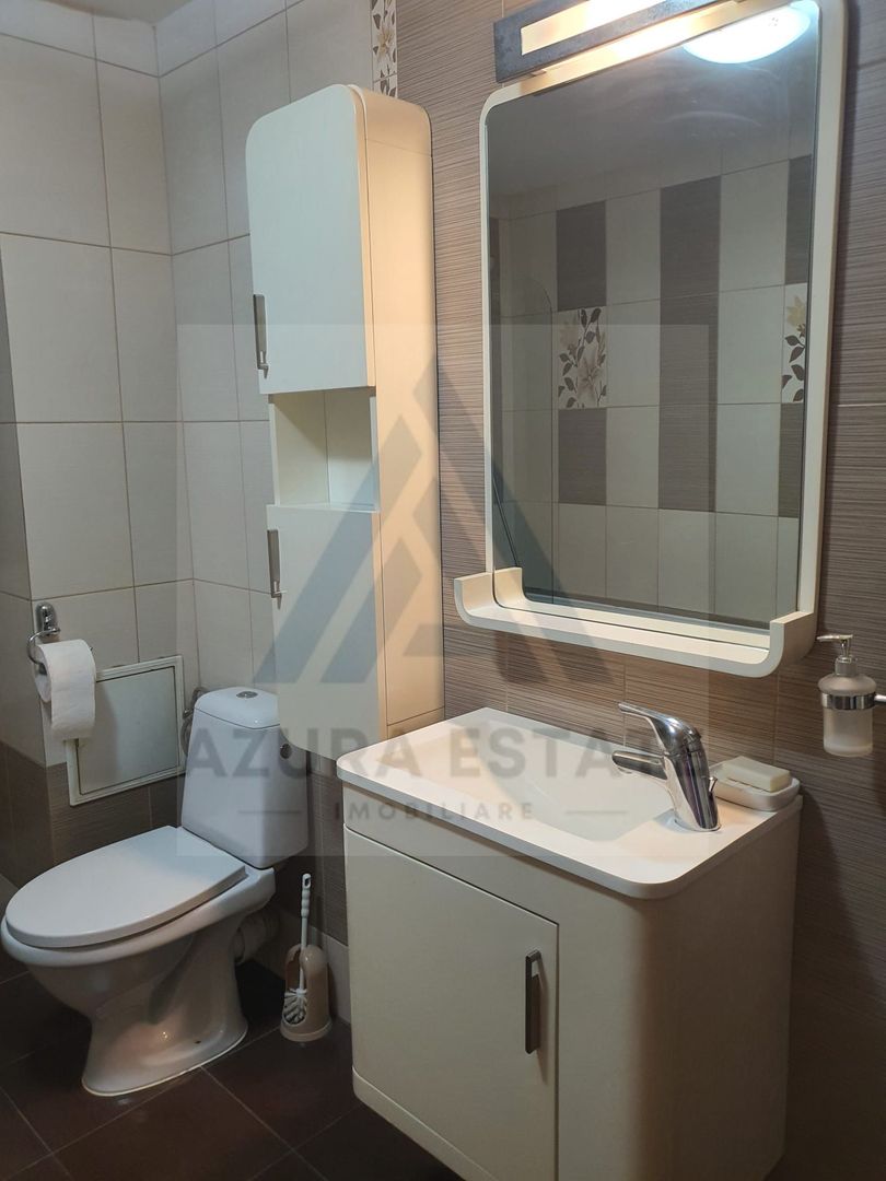 Apartament modern 4 camere 2 niveluri 100 mp utili cu lift in Strand - Poză 5