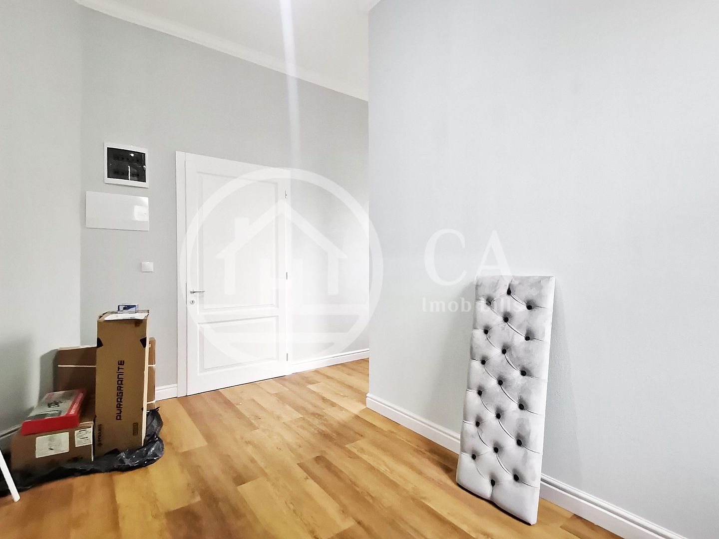 Apartament de inchiriat cu 2 camere in zona ultracentrala, Oradea - Poză 2