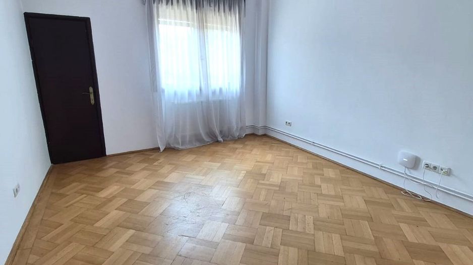 Apartament de închiriat | Aviatorilor | Vilă consolidată și renovată - Poză 16