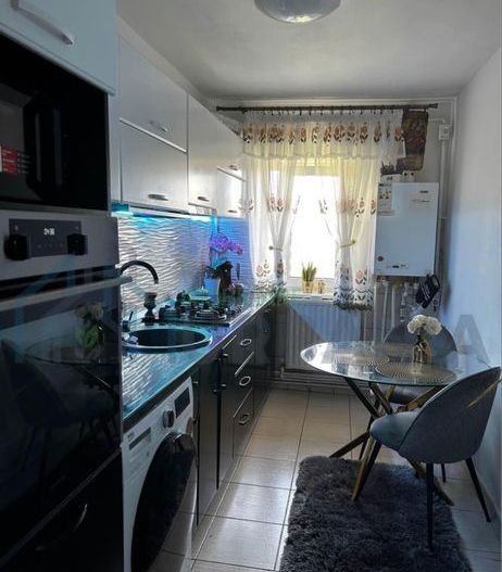 Inchiriez apartament cu 2 camere - Poză 8