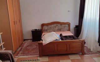 Garsoniera de inchiriat in zona Damaroaia - Poză 1