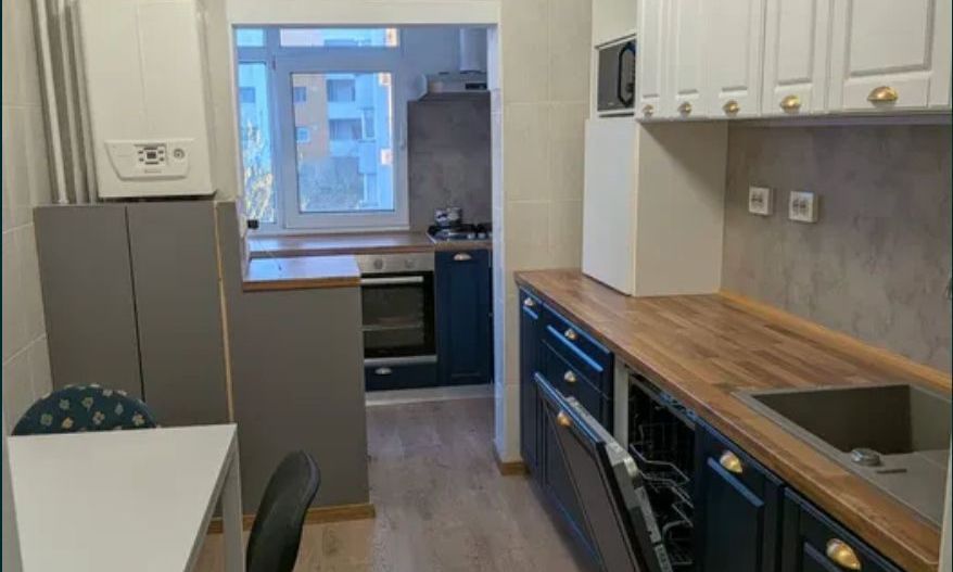 AP. 3 CAMERE - RAHOVA, CENTRALA, PARCARE INCLUSA, MASINA SPALAT VASE - Poză 1