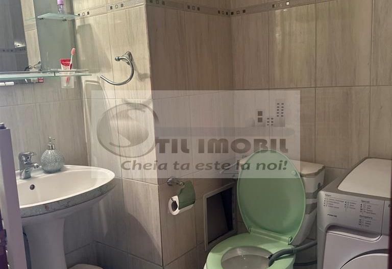 AP 4 CAM DEC.  BL.PE CADRE 1984 ZONA PACURARI  LA BULEVARD LIBER - Poză 14