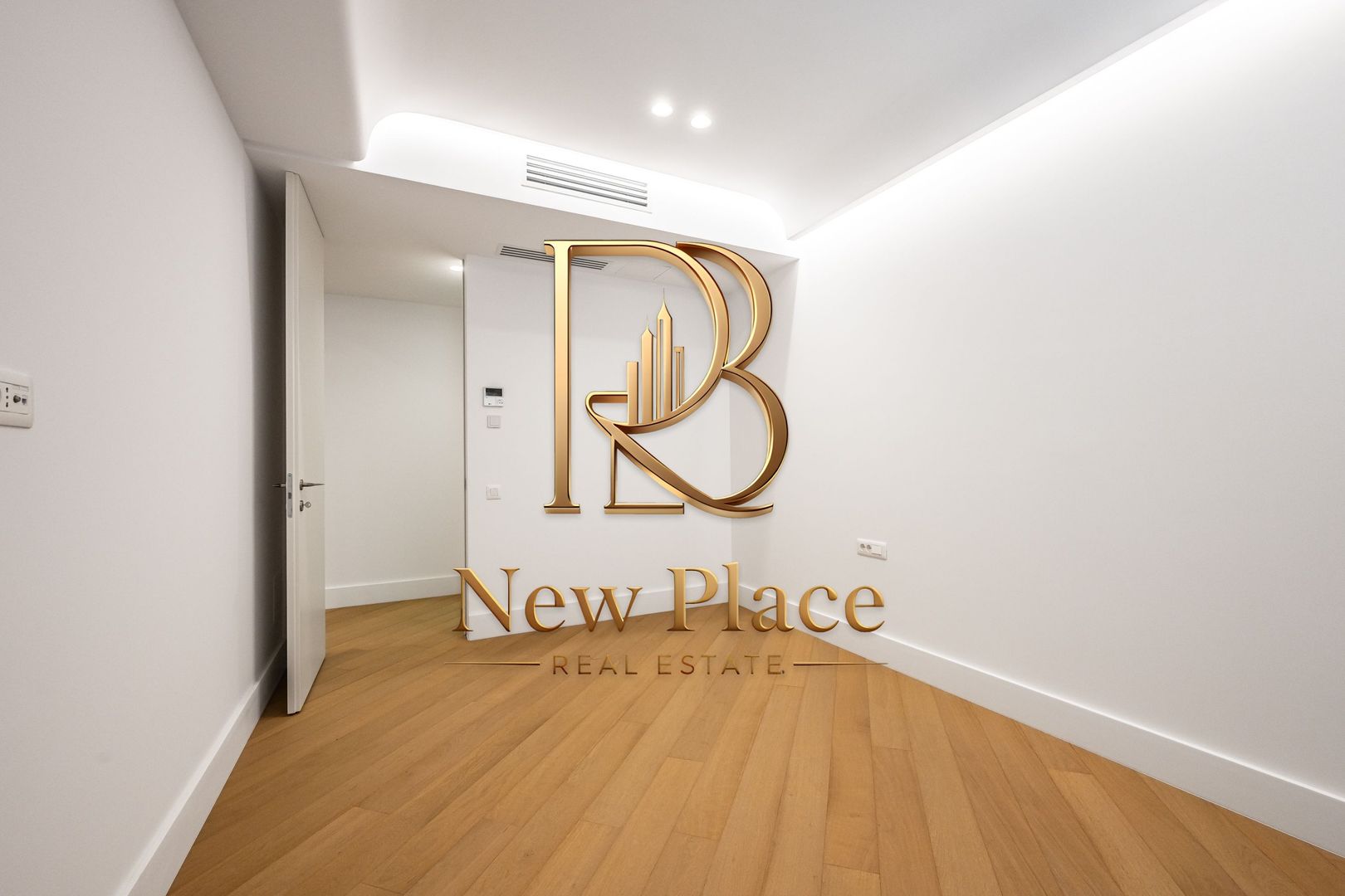 CORTINA 126 | Ultra Lux | Exclusivitate | 2,500 Eur/mpc | Terasa de 13 mp - Poză 15