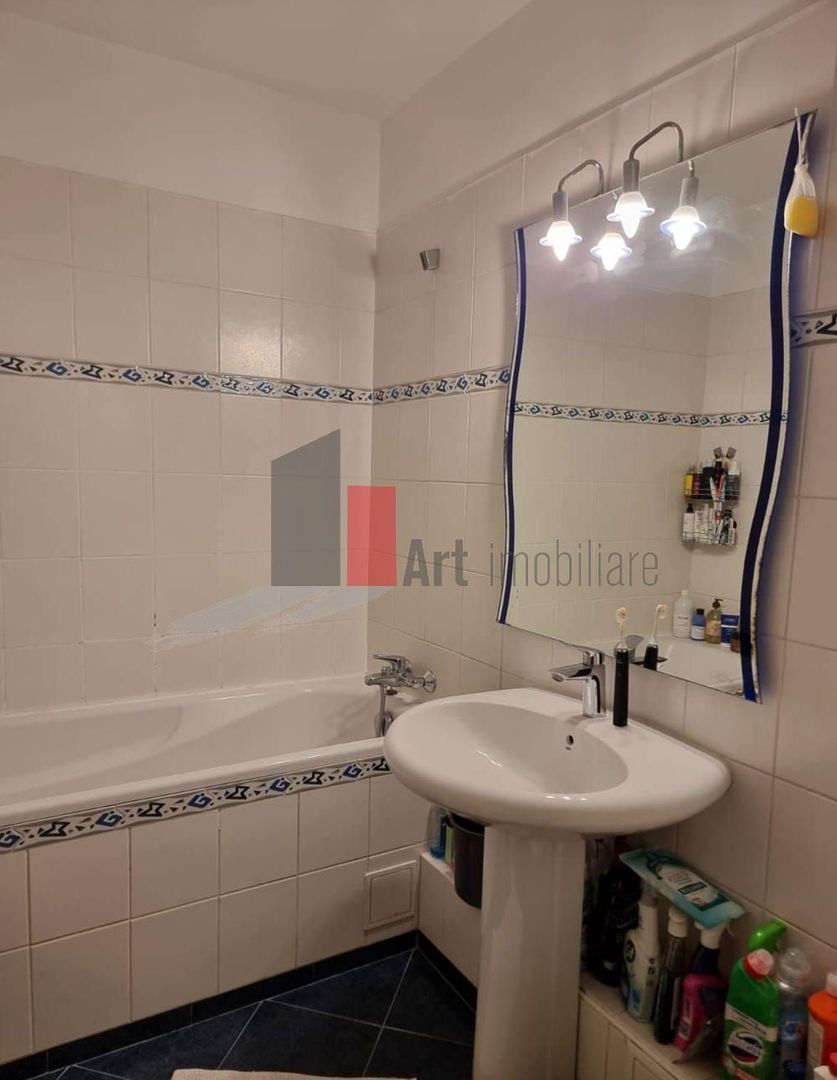 Vânzare apartament 2 camere Panduri - Poză 2
