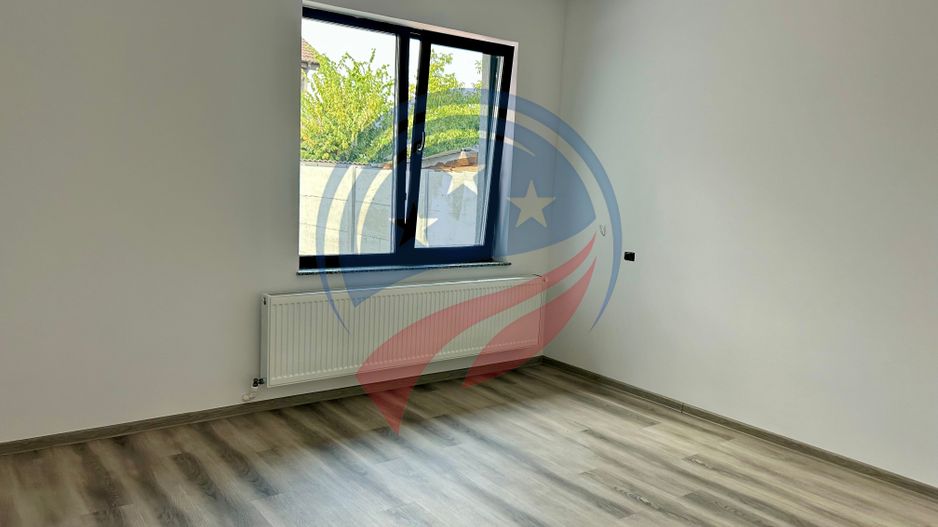 Casă de vânzare în Damila | 498 mp teren | 143 mp construcție | 12 ml deschidere - Poză 4