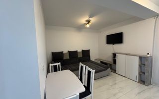 Casa cu 3 camere in Giroc - Poză 1