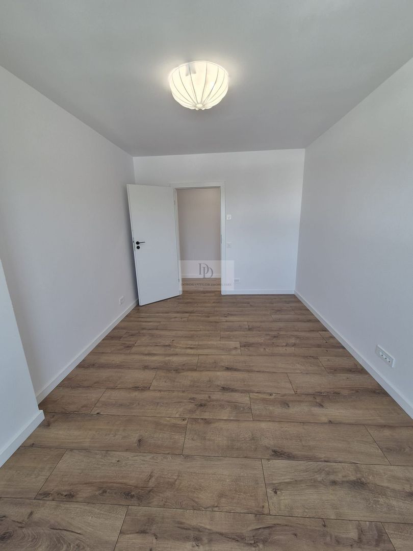 Vanzare 3 camere- 78 mp + 2 balcoane– parcare- Cartier Iris - Poză 4