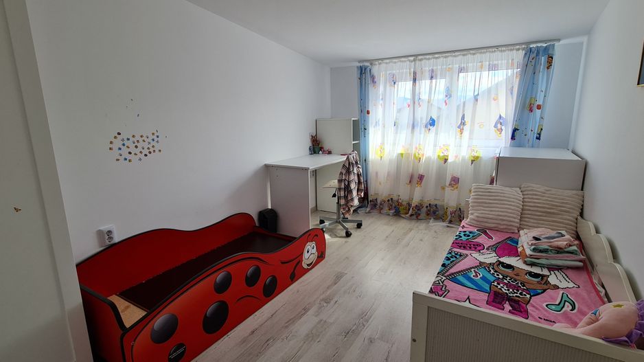 Casa 4 camere mobilata si utilata cartier Izvor Tarlungeni Brasov - Poză 8