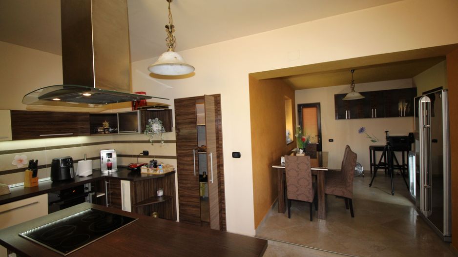 VILA SAG -Comision 0% - Poză 20